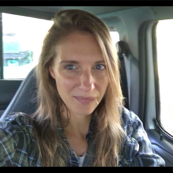 Meet your Posher, Lauren - Picture 1 of 1